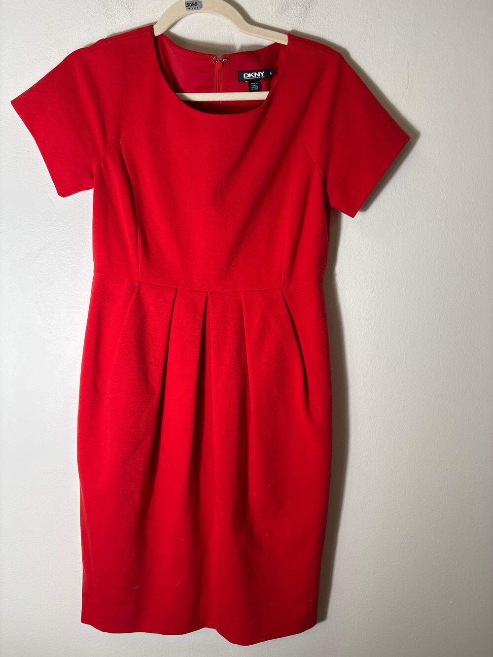 DKNY Red Front Pleated Dress Sz 6